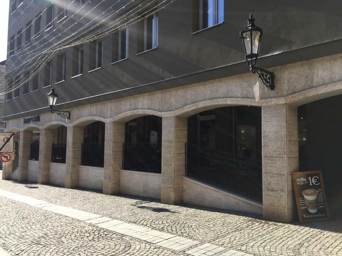 Apartmany Jarkova Prešov Exteriör bild
