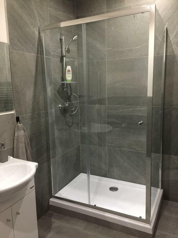Apartmany Jarkova Prešov Exteriör bild